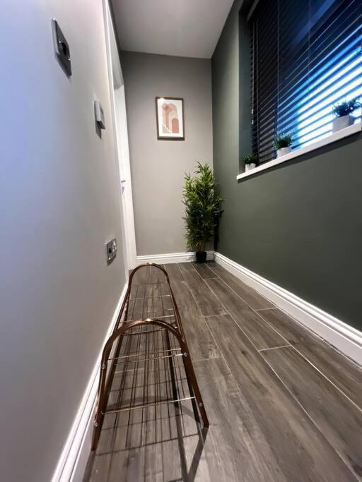Beautiful Brighton Apartment, 5Min Walk To Beach מראה חיצוני תמונה