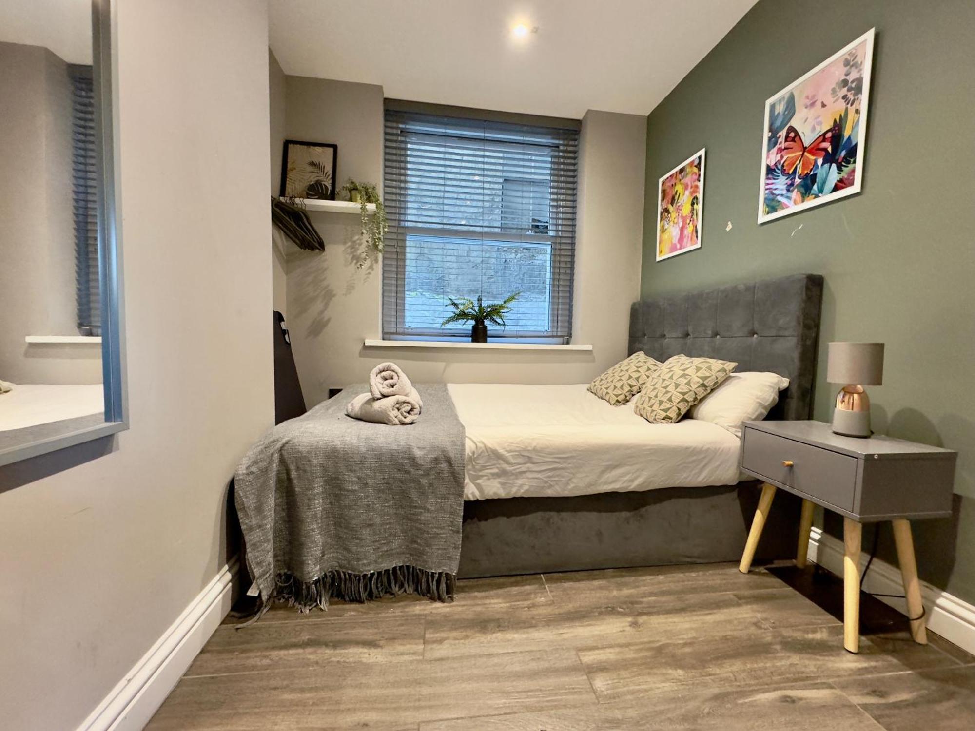Beautiful Brighton Apartment, 5Min Walk To Beach מראה חיצוני תמונה